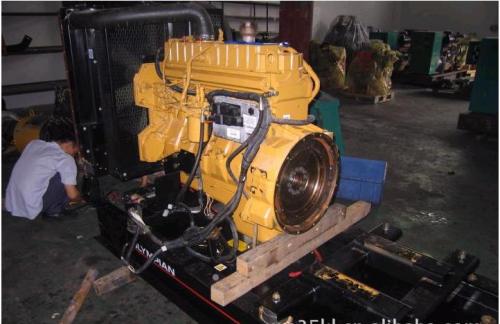 河南柴油发电机维修_COPY